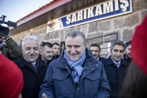 SARIKAMIŞ (AA) – Gençlik ve Spor Bakanı Osman Aşkın Bak,