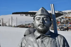 KARS (AA) – Gençlik ve Spor Bakanı Osman Aşkın Bak,