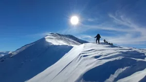 VAN (AA) – Van'da bir grup dağcı, İsrail'in Gazze'ye yönelik