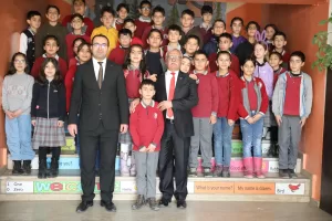 VAN (AA) – Van'ın Erciş ilçesinde meslekte 43 yılını dolduran