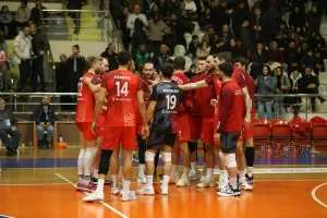 Salon: Ünye Hakemler: Yavuz Akdemir, Sema Kayıkçı Kuşgöz İzmir Vinç