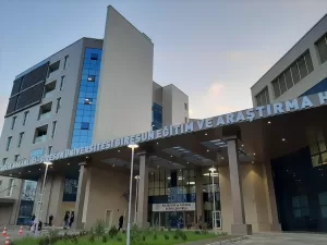 GİRESUN (AA) – Giresun Eğitim ve Araştırma Hastanesi'nde, vücudunda kendi