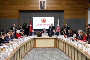 TBMM (AA) – TBMM Adalet Komisyonunda, kamuoyunda 8. Yargı Paketi
