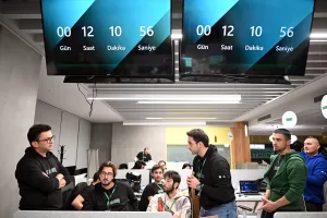 İSTANBUL (AA) – "AA Medya Teknolojileri Hackathonu"nda yüz yüze yarışma