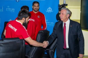 ANKARA (AA) – Ankara Büyükşehir Belediye (ABB) Başkanı Mansur Yavaş,