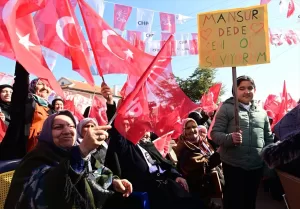 - "Hükmetmek için değil hizmet etmek için geldik. Ankara'nın en