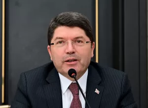 - "Bugünkü yargımız her zamankinden daha bağımsız ve tarafsızdır. Adalet