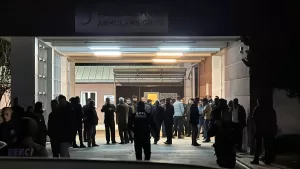 ADIYAMAN (AA) – Adıyaman'ın Samsat ilçesinde bir kişi tartıştığı eşi,