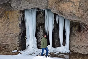 IĞDIR / AĞRI (AA) – Iğdır'ın yüksek kesimlerinde soğuk havanın