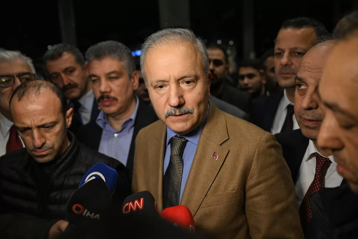 AK Parti Küçükçekmece Belediye Başkan adayı Yeniay hastane ziyaretinde konuştu: - Haber 1