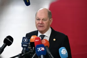 BERLİN (AA) – Almanya Başbakanı Olaf Scholz, Ukrayna’ya destek verilmesi