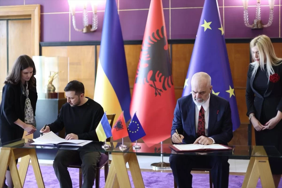 Arnavutluk'ta “Ukrayna-Güneydoğu Avrupa Zirvesi” düzenleniyor