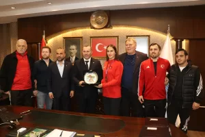 YALOVA (AA) – Romanya'nın başkenti Bükreş'te düzenlenen Avrupa Güreş Şampiyonası'nda