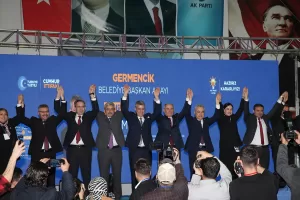 - "Şehrimizi lokomotif haline getirecek projeleri gerçekleştirecek yöneticileri iş başına