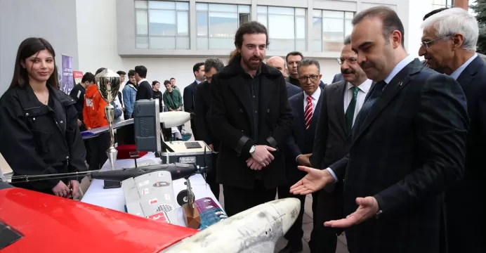 Bakan Kacır, Eskişehir'de “İleri Prototip İstasyonu Projesi”nin açılışında konuştu: