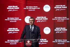 İSTANBUL (AA) – Milli Eğitim Bakanı Yusuf Tekin, "Üniversitede çalışırken