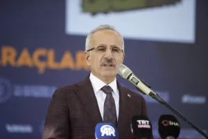 SAKARYA (AA) – Ulaştırma ve Altyapı Bakanı Abdulkadir Uraloğlu, İstanbul