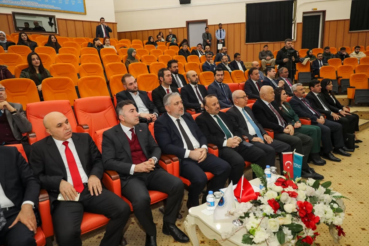 Batman'da “Enerjide Katma Değerli Üretim ve Teknolojik Dönüşüm Çalıştayı” düzenlendi