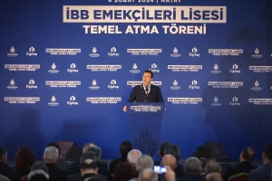 - "6 Şubat Türkiye tarihinin en karanlık gecesiydi. Gidenler geri