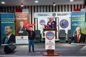 - "Metro ve yeni bulvarlar yapılmazsa iki-üç sene sonra Ankara'nın