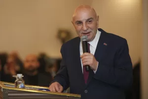 - "Sağlık olmazsa olmazımızdır. Özellikle üniversite hastanelerimize, tıp fakültelerimize destek