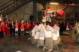 İSTANBUL (AA) – Doğa Koleji, öğrencilerini Yılmaz Erdoğan'ın genel sanat