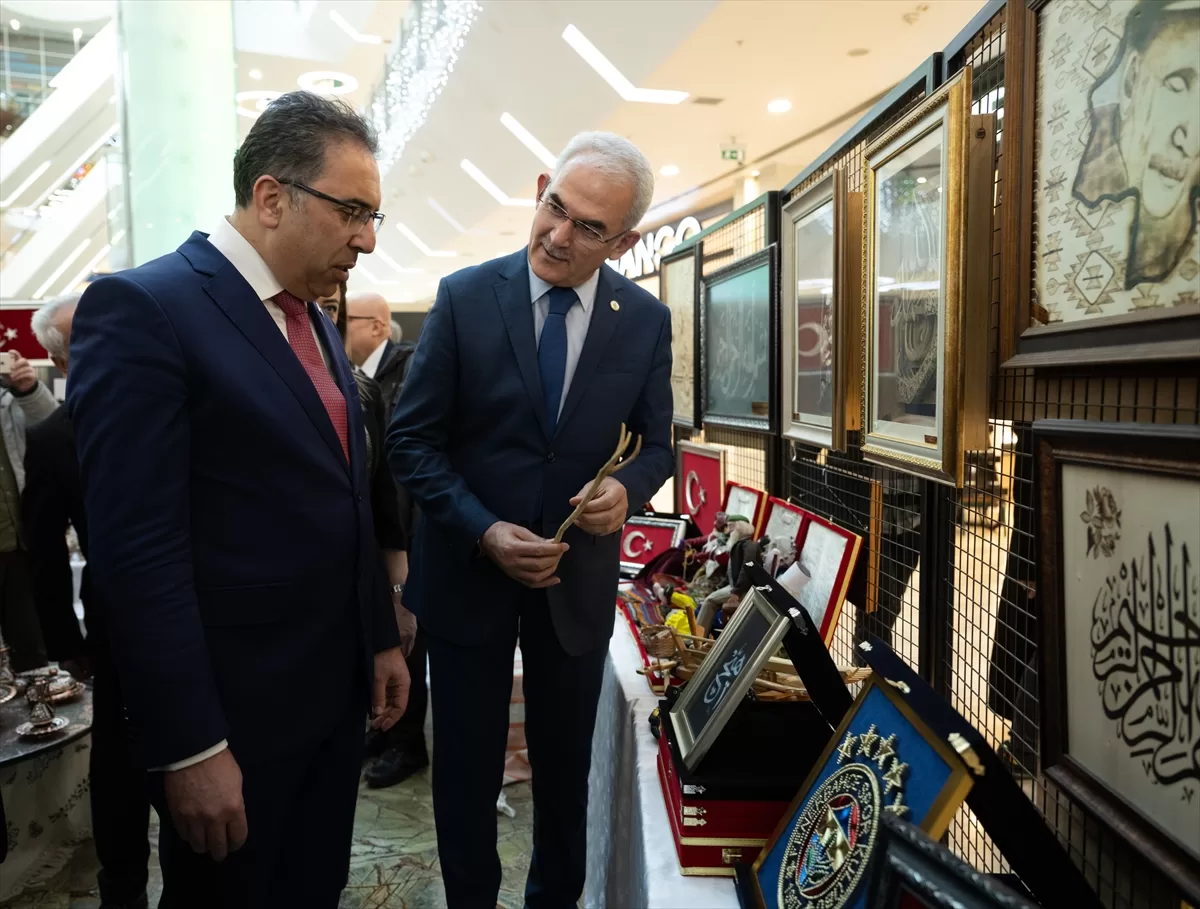 El yapımı ürünlerin yer aldığı “2. El Sanatları Sergisi” ziyarete açıldı