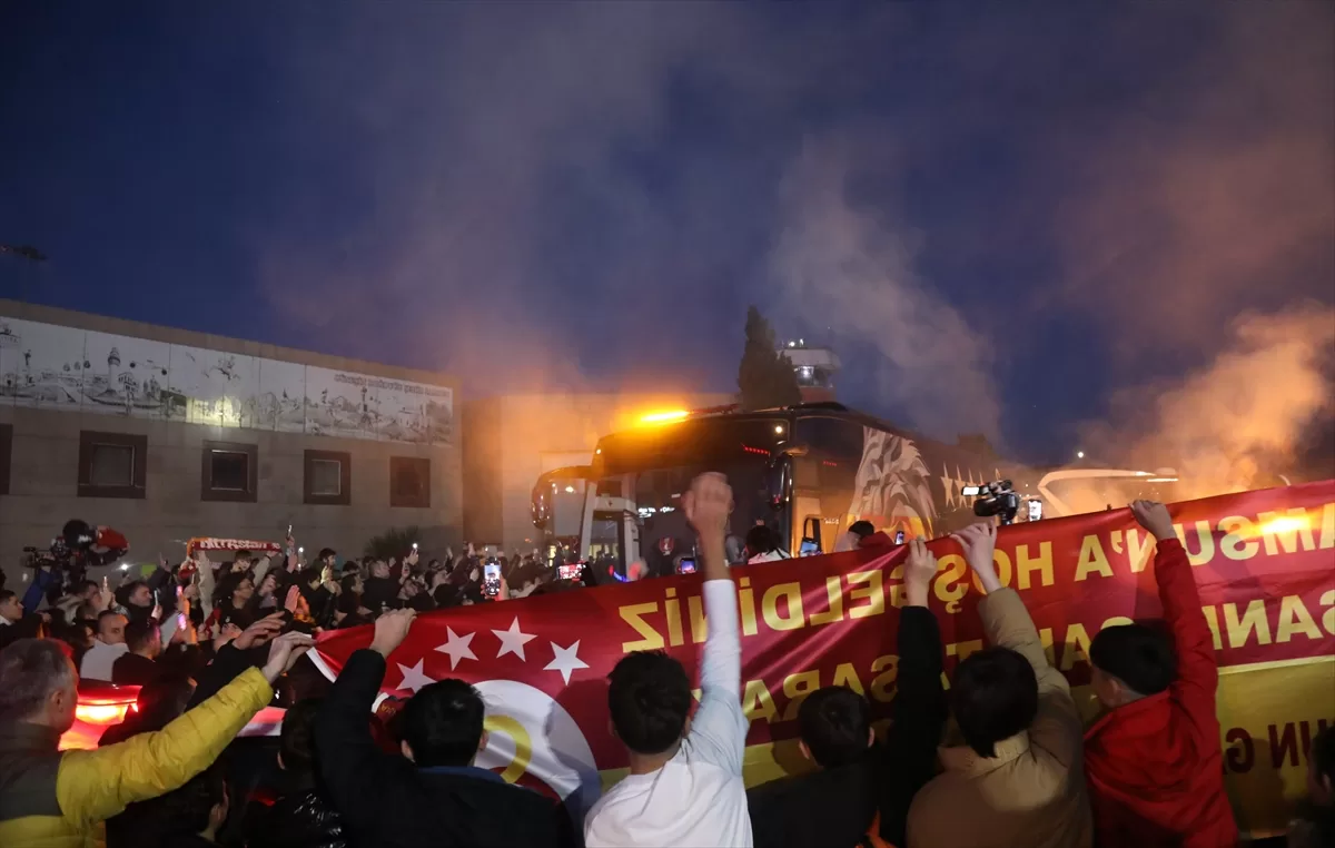 Galatasaray kafilesi Samsun'a geldi