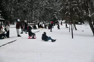 BOLU (AA) – Gölcük Tabiat Parkı'nda, yarıyıl tatilinin son gününde