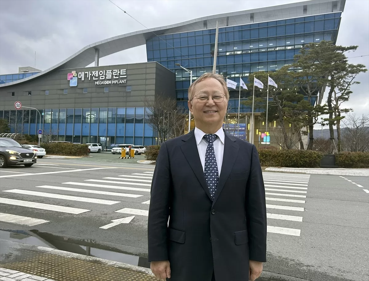Güney Koreli implant firması Türkiye'ye sağlık yatırımına geliyor