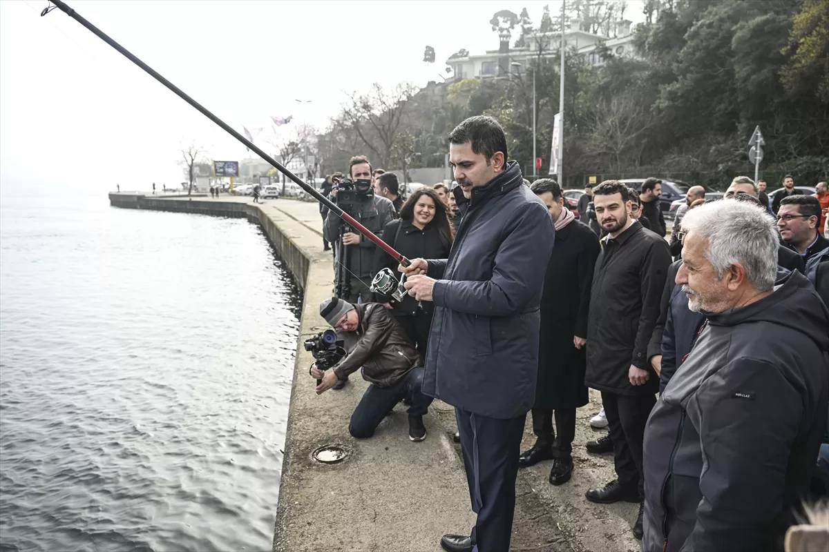 İBB Başkan adayı Kurum, Sarıyer'de olta balıkçılarıyla görüştü: