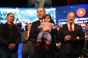 - "Tüm dünya diyor ki 'Dünyanın en büyük konut seferberliğini