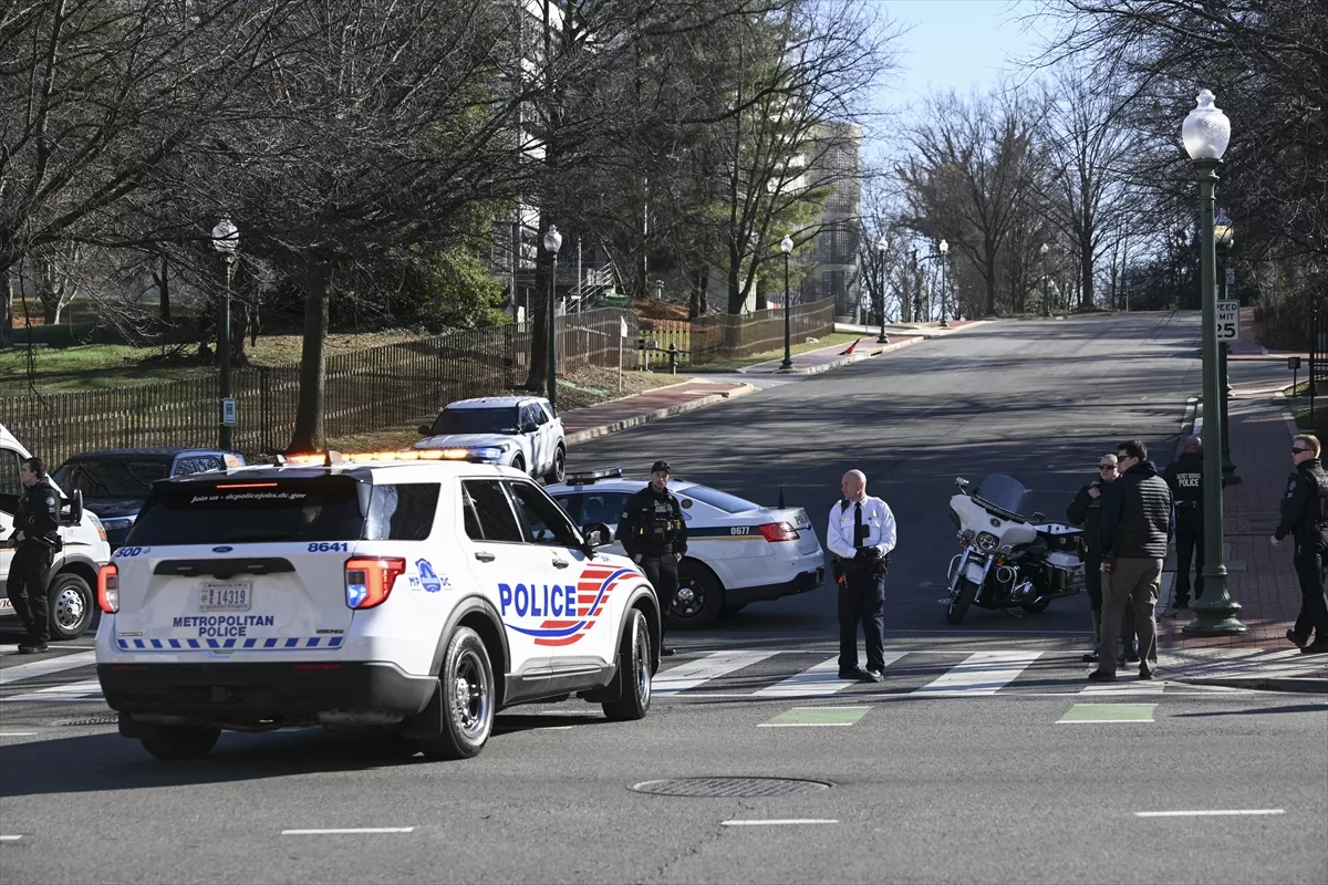 İsrail'in Washington Büyükelçiliği önünde bir kişi kendini yaktı