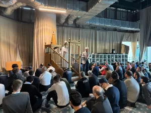 İSTANBUL (AA) – İstanbul Havalimanı'nda, işitme engelli yolcu ve çalışanlara