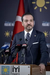 ANKARA (AA) – İYİ Parti Sözcüsü Kürşad Zorlu, CHP'nin yerel