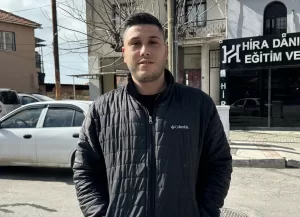 İZMİR (AA) – İzmir'de bir holdingin yöneticilerinin de aralarında bulunduğu