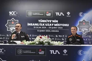 ANKARA (AA)- Türkiye'nin ilk astronotu Alper Gezeravcı, Uluslararası Uzay İstasyonu'nda