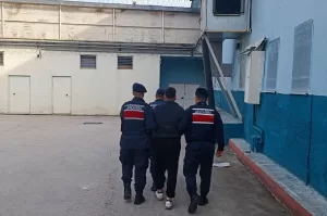 KASTAMONU (AA) – Kastamonu'nun Araç ilçesinde, 14 ayrı suçtan 18