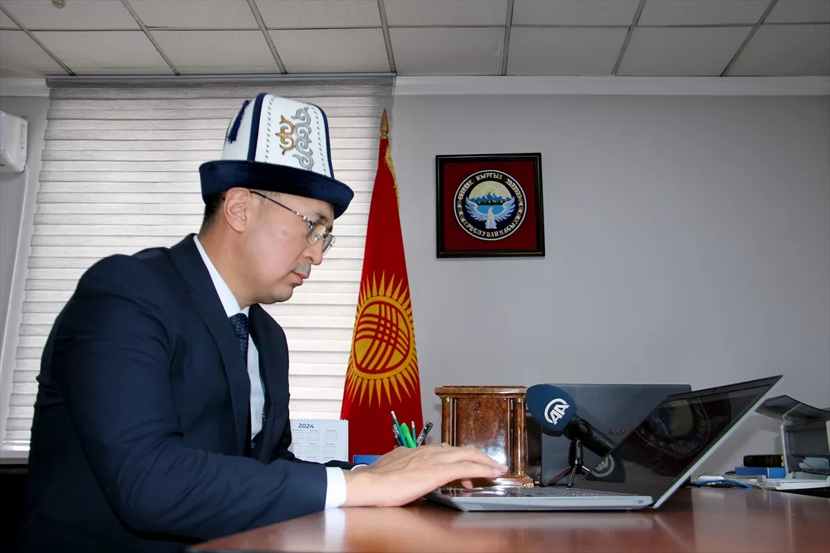 Kırgızistan Acil Durumlar Bakan Birincisi Yardımcısı Mambetov, AA'nın “Yılın Kareleri” oylamasına katıldı