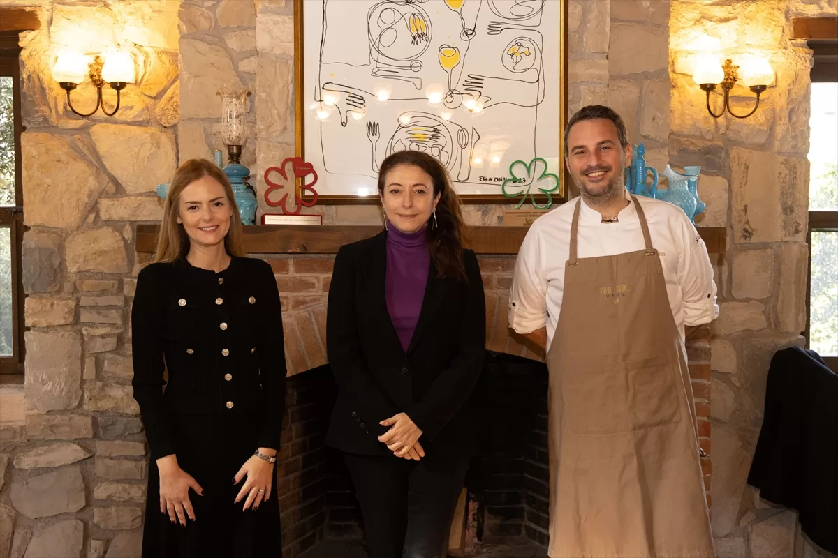 İSTANBUL (AA) – Metro Türkiye, Sevgililer Gününe özel gerçekleştirdiği "Şefin