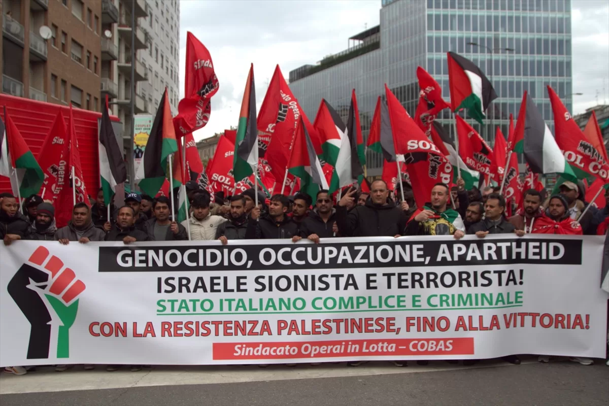 Milano'da büyük “Filistin'e destek” yürüyüşü düzenlendi