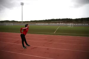 ESKİŞEHİR (AA) – DENİZ AÇIK – Milli atlet Elif Naz