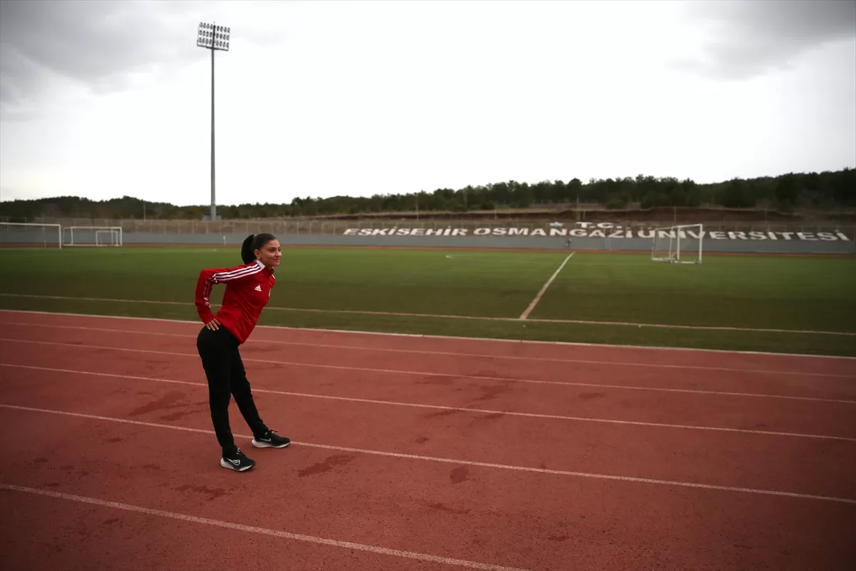 Milli atlet Elif Naz Köseoğlu, 2028 Olimpiyatları'nda final hedefi için koşuyor