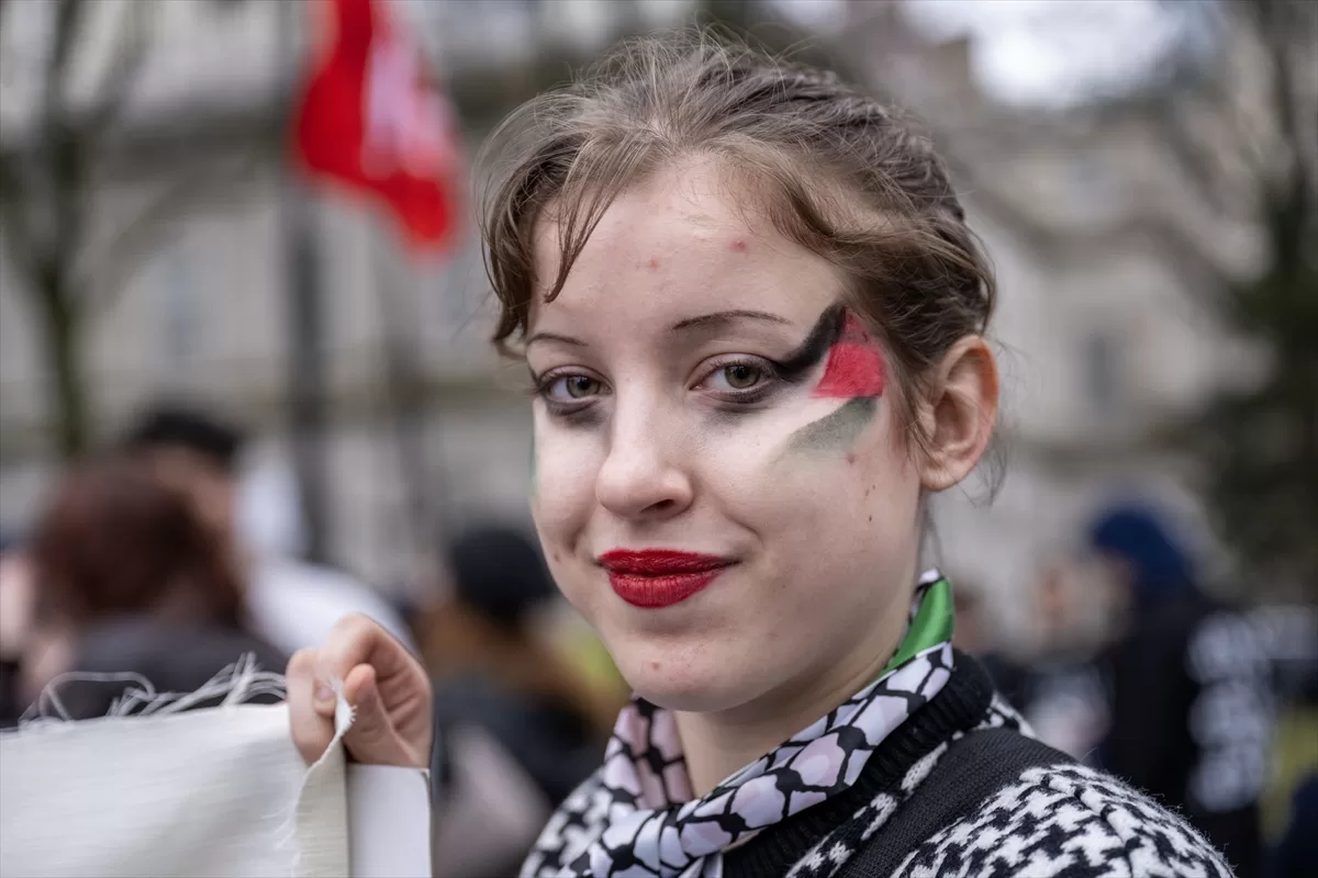 New York'ta, Gazze'de acil ateşkes için 24 saat sürecek miting düzenleniyor