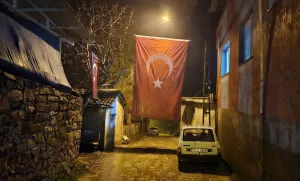 HATAY (AA) – Hakkari-Şırnak otoyolunda personel ve malzeme sevki esnasında