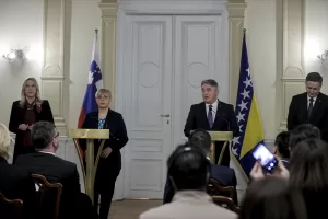 SARAYBOSNA (AA) – Slovenya Cumhurbaşkanı Natasa Pirc Musar, Bosna Hersek'in