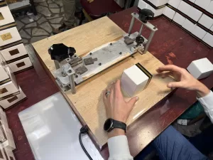 İSTANBUL (AA) – Sultangazi'de sahte parfüm üretilen imalathane ve depolara