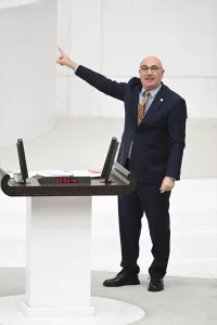 TBMM (AA) – TBMM Başkanvekili Bekir Bozdağ, "Ben FETÖ ile