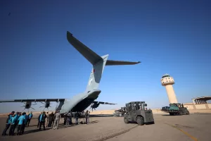 ARİŞ (AA) – Türkiye'den Gazze'ye ilaç ve tıbbi malzeme taşıyan,