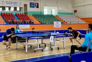 KIRŞEHİR (AA) – Kırşehir'de düzenlenen Üniversite Sporları Masa Tenisi Türkiye